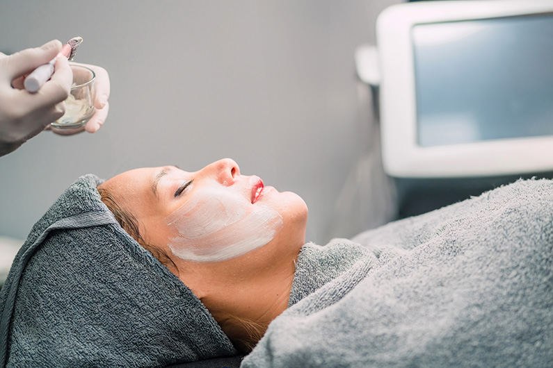 西東京の美容皮膚科で導入されている美容医療機器の種類は？